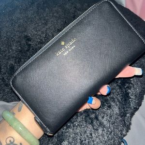 Black Kate spade wallet